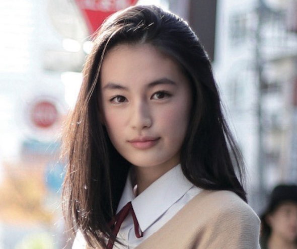 スクリーンショット 16 04 27 22 46 40 斜め上からこんにちは 芸能人 有名人の過去 今 未来を応援するブログ